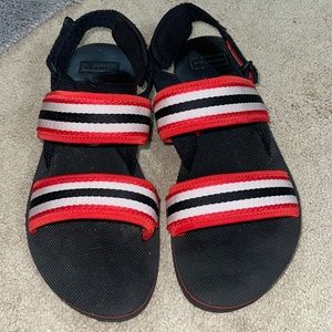 Hunter Sandals